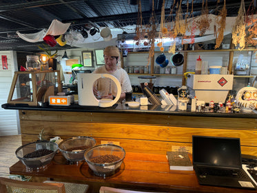 Only Through Consistent Brewing Can You Hear the True Voice of Coffee Beans