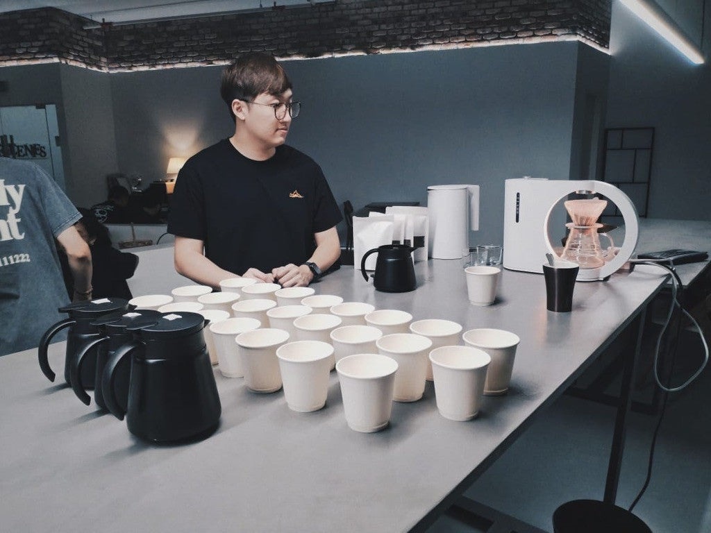 「Hikaru」 Hario Hikaru V60 Smart Coffee Brewer | Regent Coffee